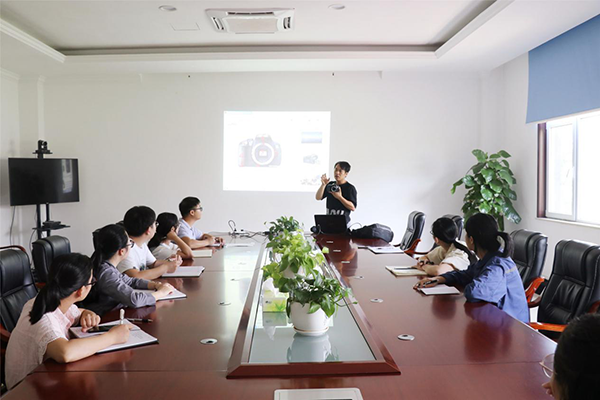 1596418005598447.png 攝影培訓(xùn)原圖.png